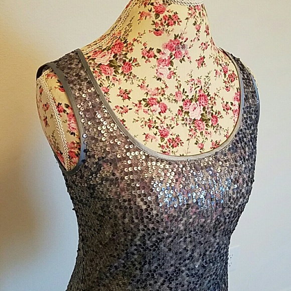 Chico's sequin tank size 0 color gray - Picture 2 of 4